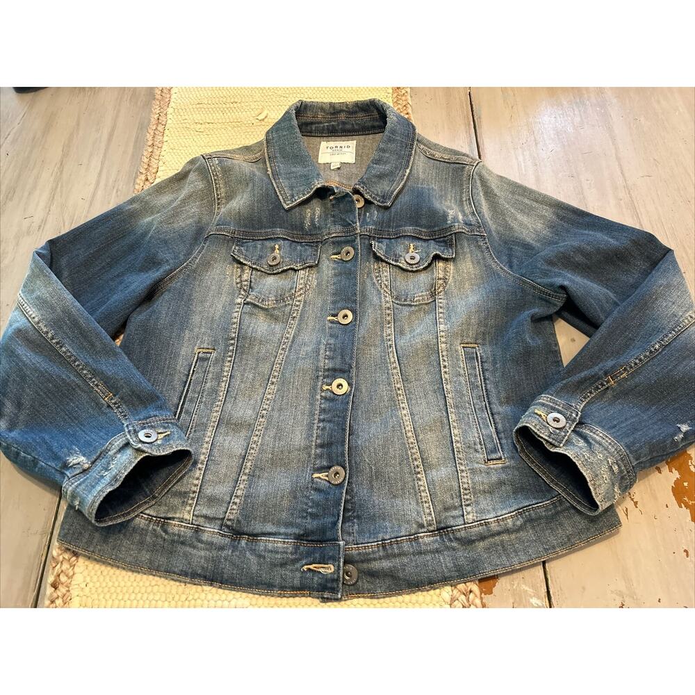 Torrid Vintage Blue Denim Jacket - 2X